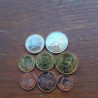 Sada 8 mincí Slovinsko 2011 - emisia 15.000 kusov - 2