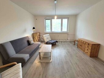 2-izbový byt v tichom prostredí Starého mesta - 2