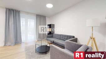 Jedinečný 2 izbový byt 53,2 m2+ 11 m2 terasa + parking, Pieš - 2