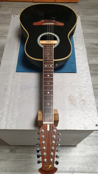 Ovation Celebrity 12-string - 2