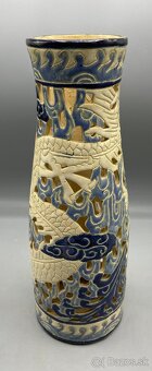 Perforovaná váza, Japonsko - 2