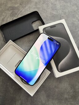 Apple iPhone 15 Pro Max 256 gb - 2