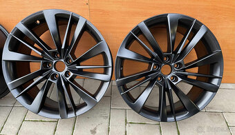 ACAMAR schwarz orig.skoda Superb3V 5x112 8j x19 ET 44 VW - 2