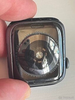Apple Watch 4 44mm - 2