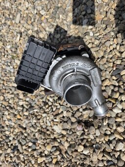 Turbo Ford Tranzit 2.2 tdci - 2