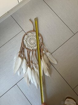 Lapac snov biely-bezovy 55cm - 2