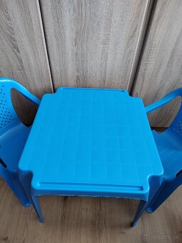 Detský stôl so stoličkami - 2