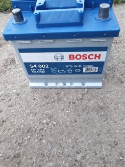 Predam zanovnu batetku Bosch 52Ah 470A - 2