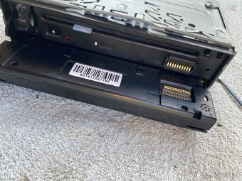 Predám autorádio Sencor SCD-8314MR - 2