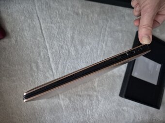 Dotykový ultrabook DELL XPS 13, i7 - 2