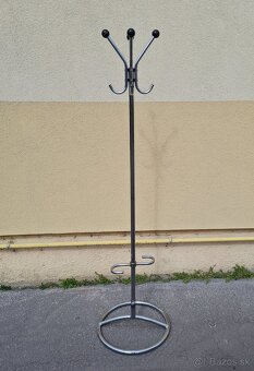 Vešiaky - 2