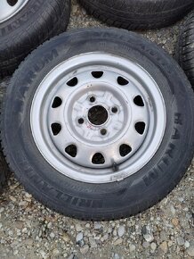 Predám originál pneumatiky na diskoch na Škodu Felícia - 2