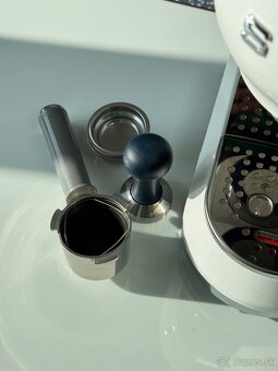 Pákový kávovar SMEG v top stave - 2