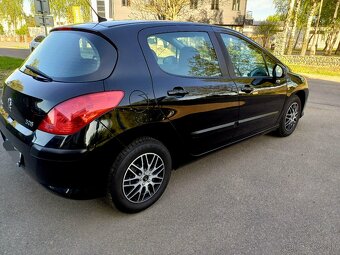 Peugeot 308 1.6 16V 88kw Benzín Exclusive - 2