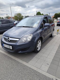 Opel Zafira 7 miestne - 2