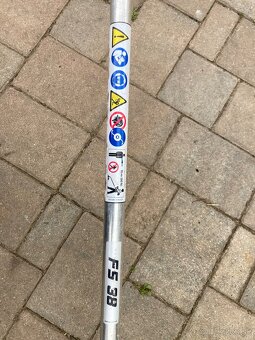 Predám vyžínač Stihl FS38 - 2