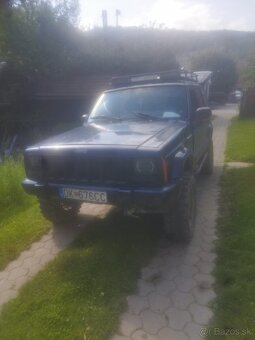 Predám jeep Cherokee 2.5 td - 2