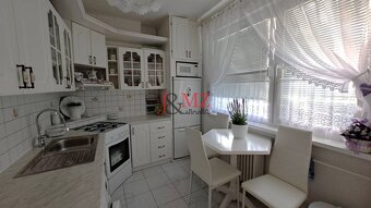3 izbový byt, loggia 4 m2, pivnica 10 m2, Poľná ulica, Levic - 2