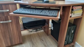 Predám PC stolík - 2