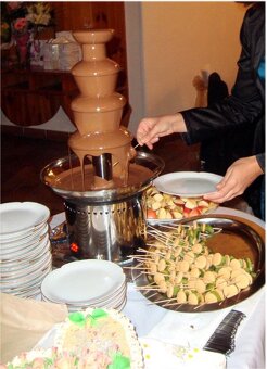 Prenájom čokoládovej gastrofontány - 2