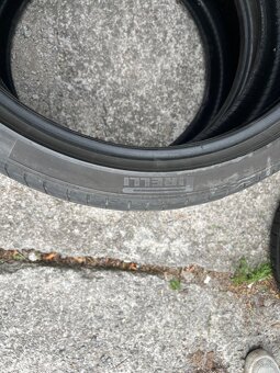 Pirelli 245/35/R20 Letné - 2