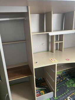 Detská poschodová posteľ so stolíkom - 2
