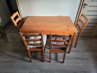 Predám kuchynský stôl a 4 stoličky - IKEA - 2