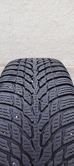 Nokian Snowproof 215/55 R17, zimné pneu - 2