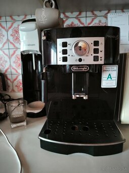 Kávovar De'Longhi Magnifica S. - 2