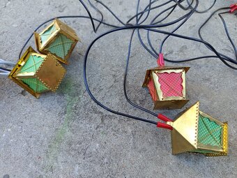 Lucernicky lampasiky - 2