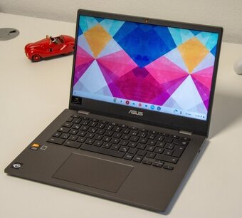 Ptedam novy notebook, chromebook Asus 14" Full HD. - 2