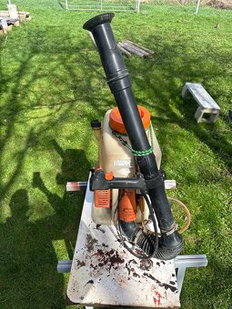 Postrekovač Agrimotor 3W-650 - 2