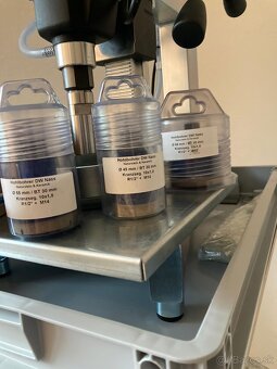 Vykruzovanie dier do obkladu a dlažby - 2