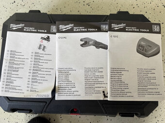 Milwaukee kufor od c 12 pc rezacky - 2