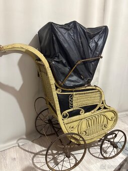 Starožitný kočík - 2