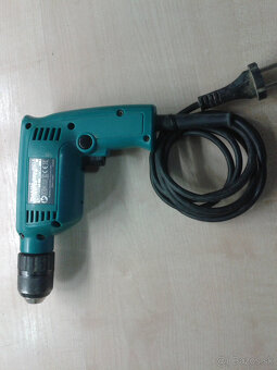 Malá vŕtačka Makita - 2