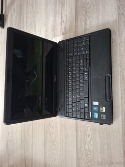 Predám notebook Toshiba - 2