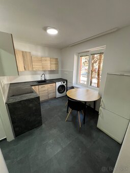 Prenajmem 1-Izbový byt na Lanskej - 2