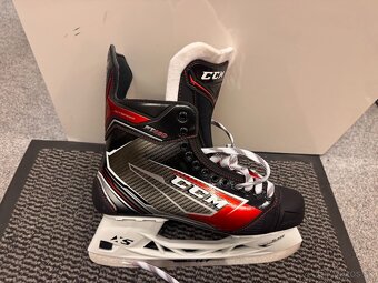 BRUSLE CCM JETSPEED FT460, vel. 47/11 D - 2