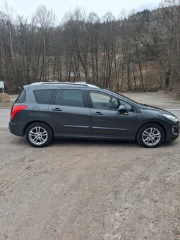 Peugeot 308 SW 1.6 HDi r.2012 - 2