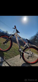 Leader Fox Dirt Parade - 2