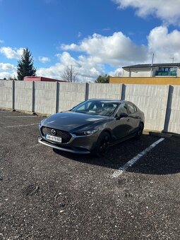 Mazda 3 2.0 BENZÍN SEDAN - 2