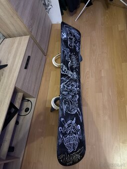 Snowboard so vzorom - 2