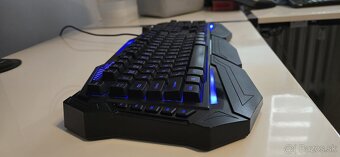 Podsvietená klávesnica C-TECH Scorpia V2  SK/CZ - 2