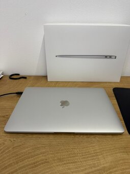 Apple MacBook Air M1 2020, 13" 256GB - 2