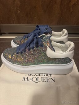 Alexander McQueen - 2
