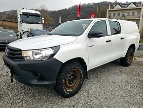 Toyota Hilux DC 2.4 I D-4D Active Rezervované - 2