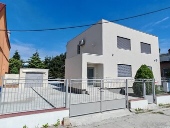 Moderný administratívno-komerčný objekt s parkovaním - Nitra - 2