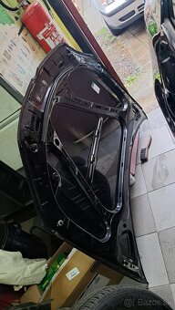 Kapota vw golf 5 - 2