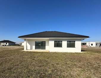 Novostavba vo Veľkých Kostoľanoch – moderné bývanie - 2